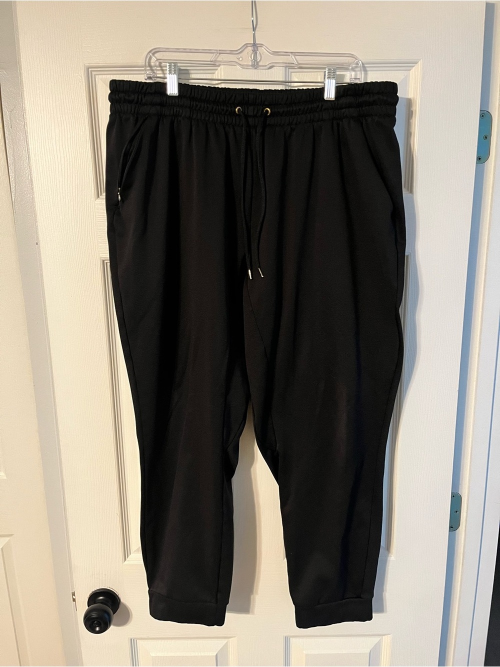 Men's Black Elastic Waist Jogger Pants